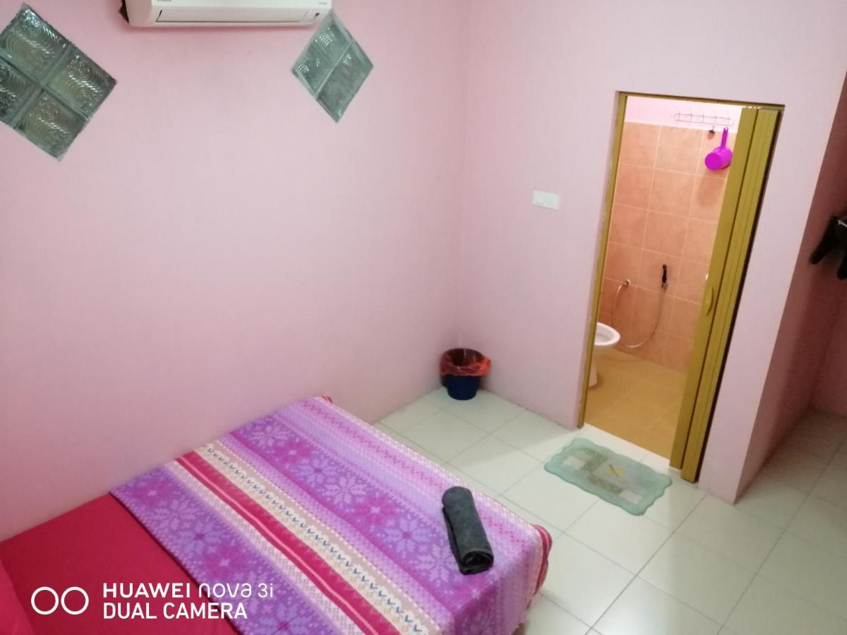 Layla Inn Batu Pahat Luaran gambar