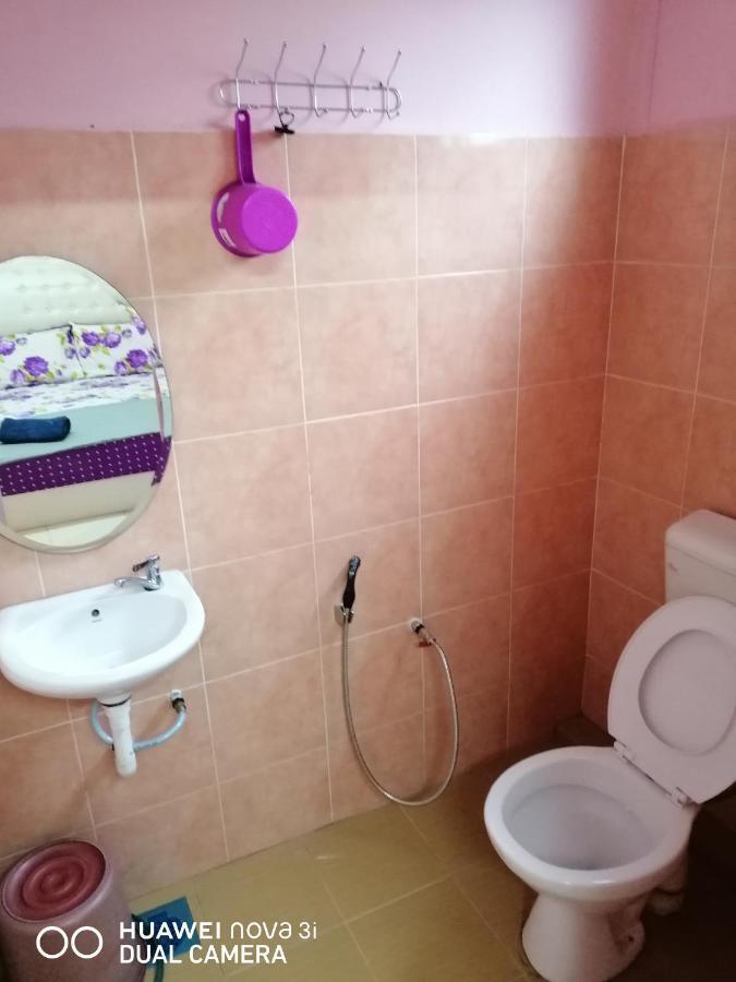 Layla Inn Batu Pahat Luaran gambar