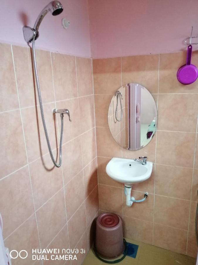 Layla Inn Batu Pahat Luaran gambar