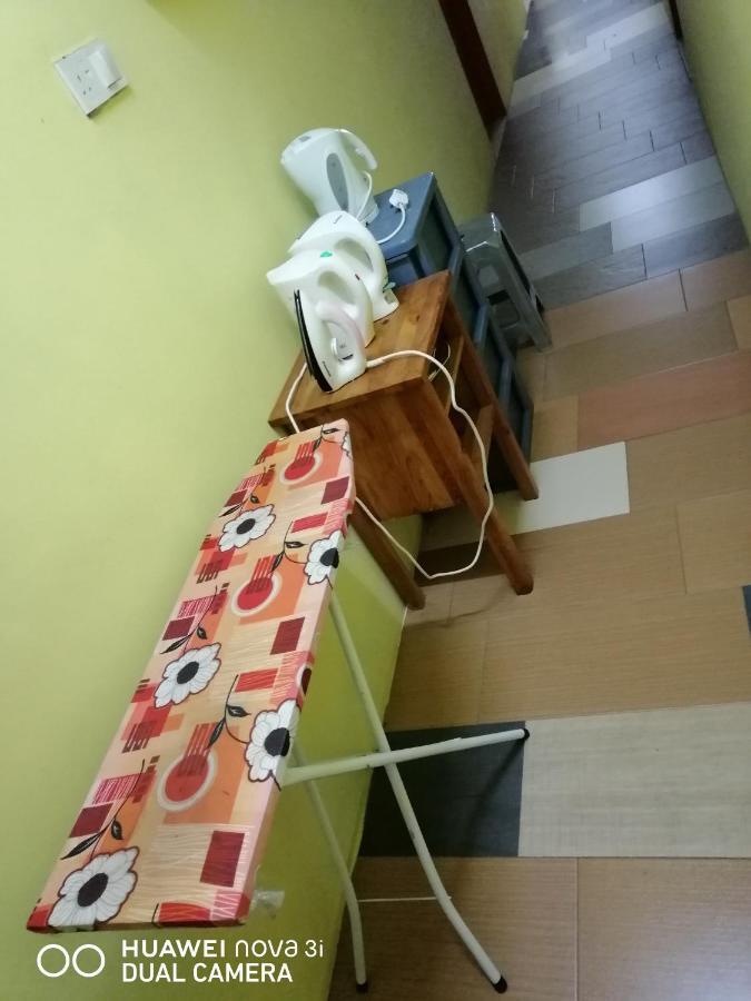 Layla Inn Batu Pahat Luaran gambar